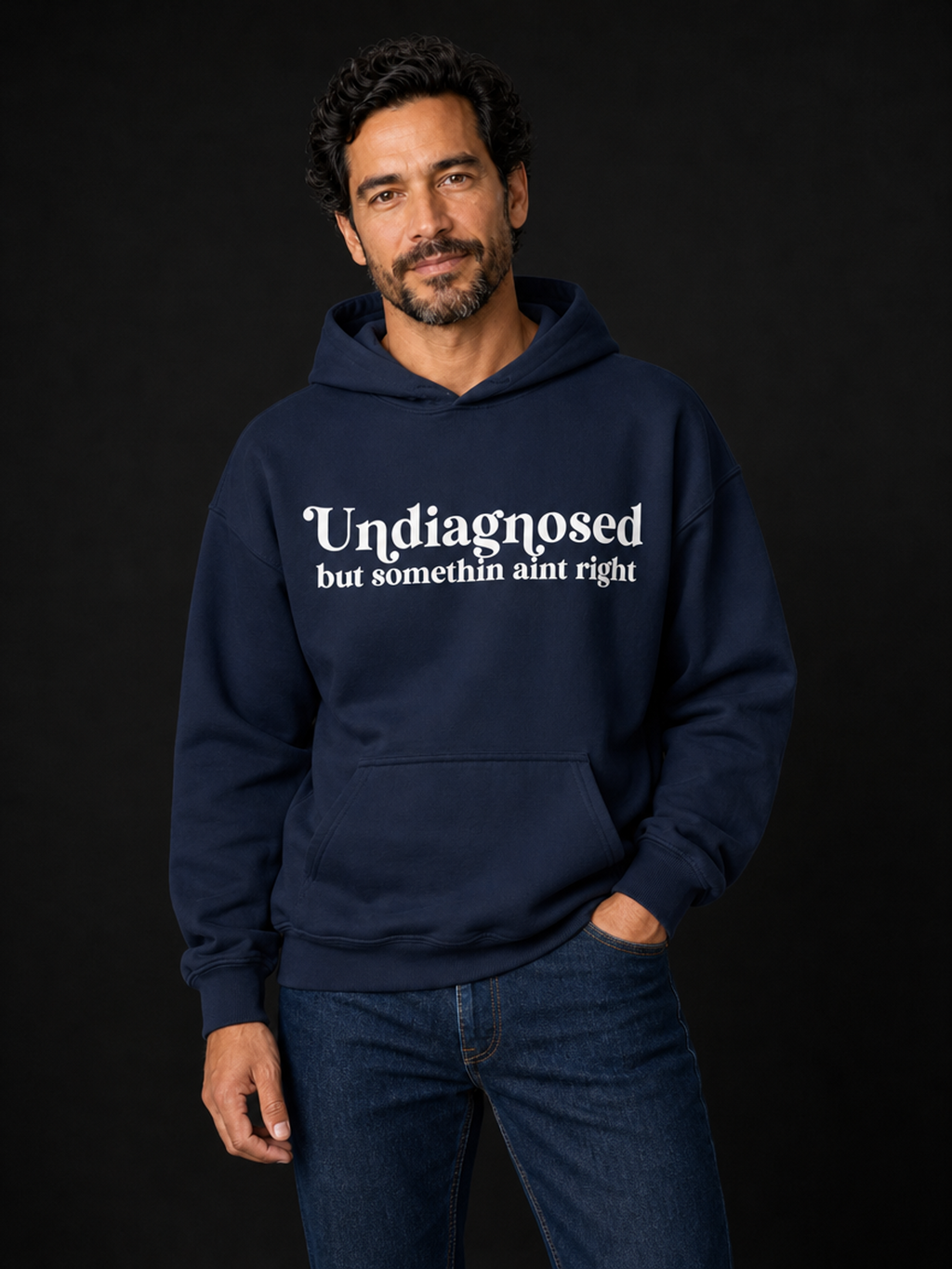 Undiagnosed – Hettegenser med stort fronttrykk